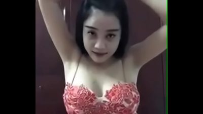 Thánh nữ lâm hằng tuột dây áo lộ ngực đẹp – Xxphimsex.site